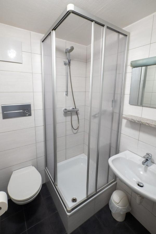 Double Room with Private Bathroom,1344921524:JPEG