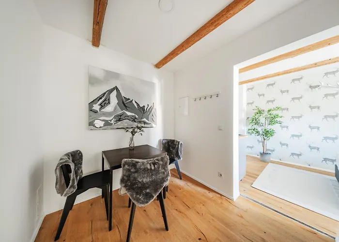 Innsbruck City Chalet